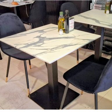 Mesa Con tablero de mármol Deluxe