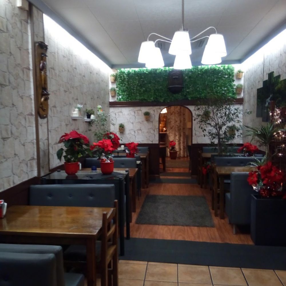 Cafeteria La Granota, Ubicado en el centrico Passeig de Maragall, Barcelona. 3.0