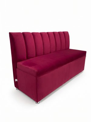 Sofa_on_white_background_2K_202608051506 Sofá líneas en terciopelo para hostelería